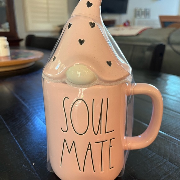 NWT Rae Dunn Soul Mate Valentine Mug - Picture 1 of 3